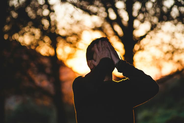 Lifestyle Tips: रात के समय अपनायी गयी ये 5 आदतें कम करेंगी आपका स्ट्रेस, आएगी अच्छी नींद