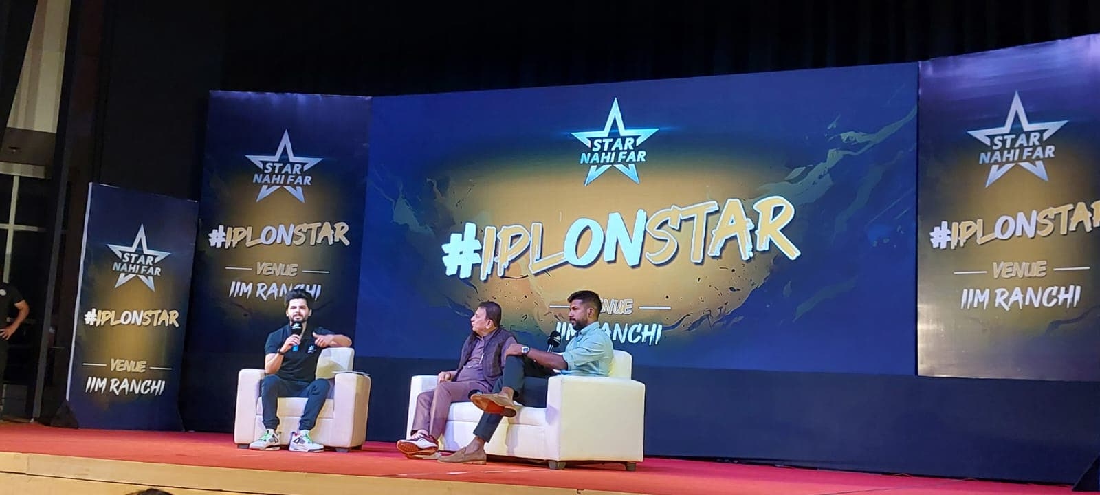 IPL 2024: जब ऑटोग्राफ के लिए धोनी के पीछे भागे थे सुनील गावस्कर, लिटिल मास्टर ने सुनाया यादगार किस्सा