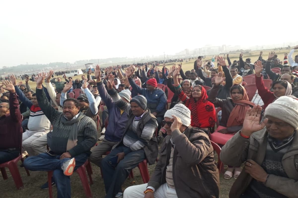 झारखंड विधानसभा के समक्ष वित्तरहित 1250 शिक्षण संस्थानों के शिक्षकों व कर्मियों का धरना, ये हैं मांगें