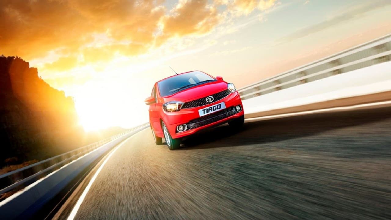 Tata Tiago EV खरीदने का बना रहे हैं प्लान, तो यहां चेक करें वेरिएंट वाइज प्राइस