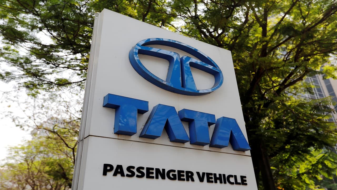 TATA Motors के पैसेंजर व्हीकल की बिक्री 5 प्रतिशत कम रहने की संभावना, कंपनी ने बताई ये वजह