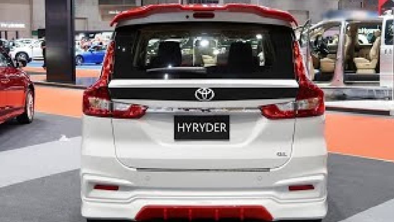 किलर लुक में आ रही Toyota की 7 सीटर नई हाइराइडर, मारुति की फैसिलिटी में हो रही तैयार