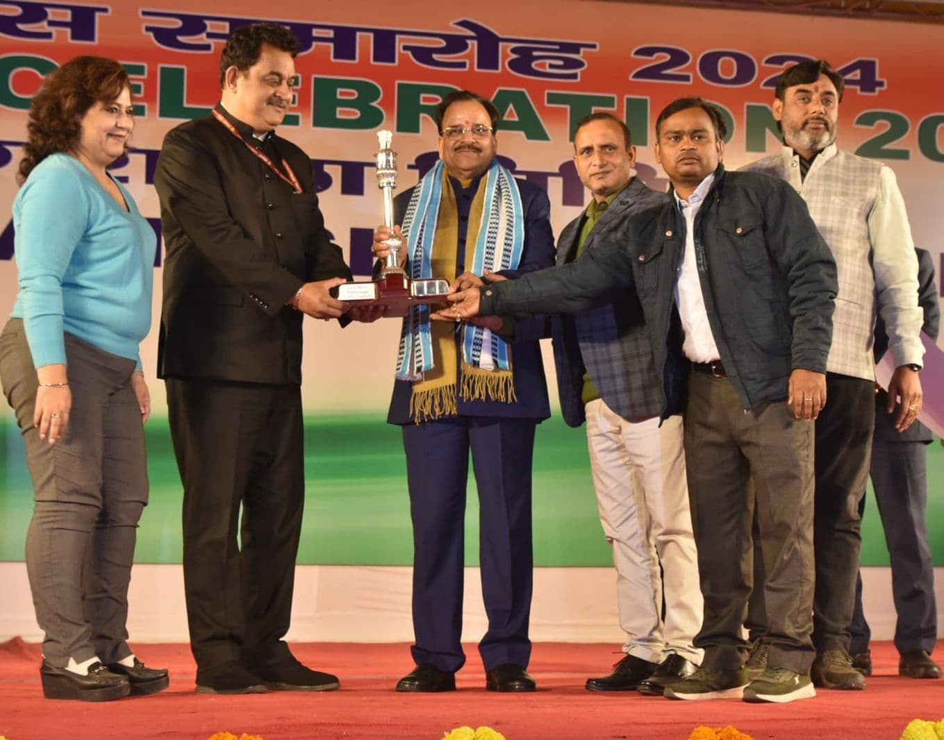 गणतंत्र दिवस परेड में यूपी की विकसित भारत-समृद्ध विरासत झांकी को मिला दूसरा स्थान