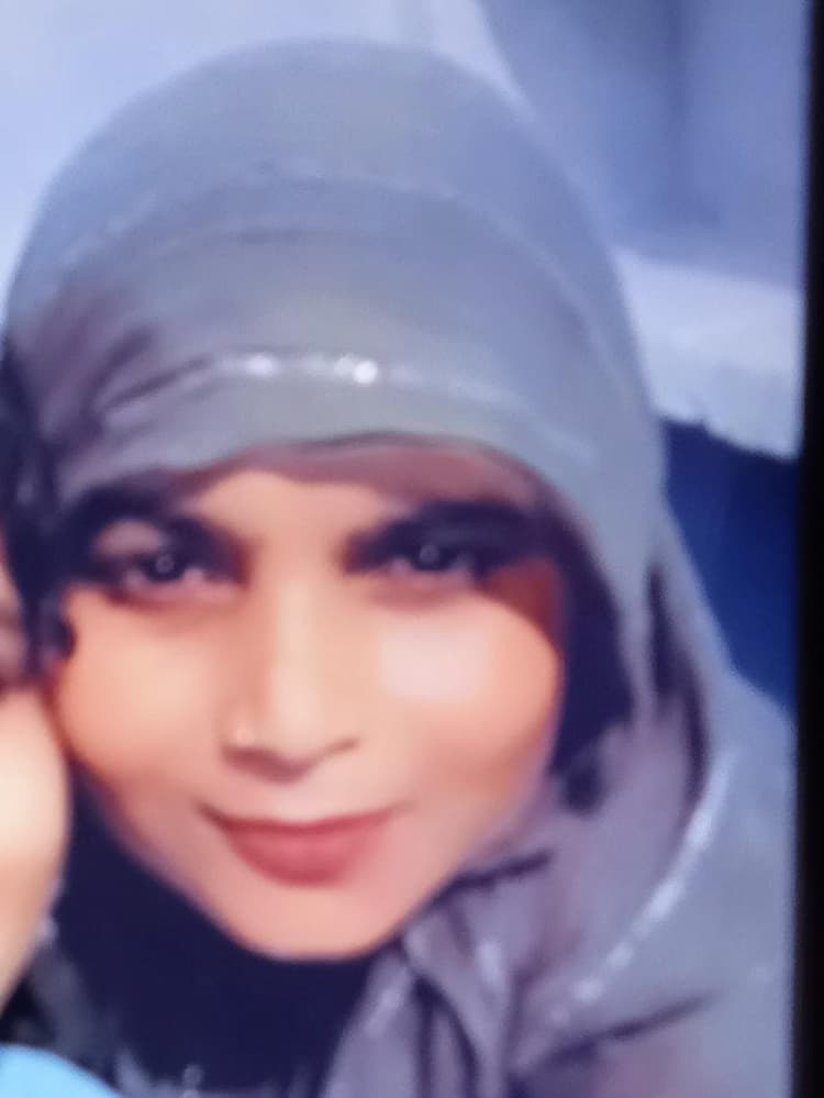 Aligarh : अवैध संबंधों के शक में पत्नी की गला काट कर हत्या, आरोपी पति फरार