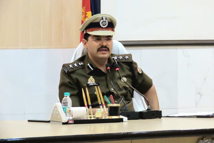 UP News : अपराधियों को सजा दिलाने में अलीगढ़ पुलिस NO 1 , दूसरे नंबर पर आगरा