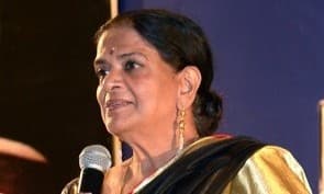 Exclusive: अमला मजूमदार ने अपने गीतकार पिता शैलेंद्र से जुड़े कई खुलासे किए, पढ़िए खास बातचीत...