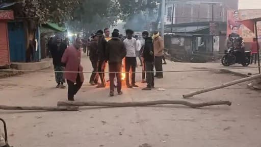 UP News: प्रतापगढ़ में बेकाबू कार ने महिला को रौंद, आक्रोशित भीड़ ने किया पुलिस पर पथराव, DSP घायल