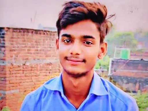 Lucknow News: मोबाइल गेमिंग में कर्जदार 10वीं के स्टूडेंट ने किया आत्मदाह, 2 दिन बाद हुई मौत