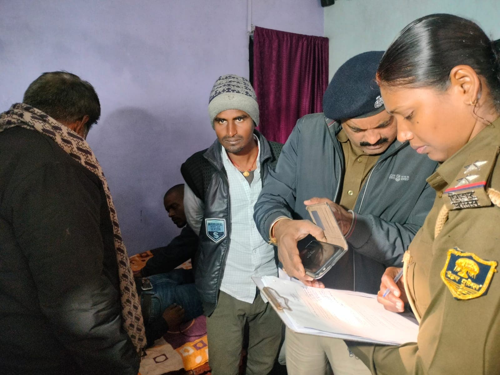 हत्या या आत्महत्या...? लखीसराय में पंखे से लटकता मिला दारोगा के बेटे का शव, जांच में जुटी पुलिस