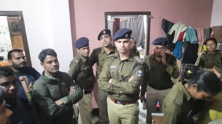 मुजफ्फरपुर में सहायक महिला इंजीनियर की संदिग्ध मौत, हत्या या आत्महत्या, पुलिस कर रही जांच