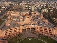 UP News: प्रॉपर्टी डीलिंग का काम कर रहे वकीलों पर हाईकोर्ट हुआ सख्त, कहा- सरकार करे कार्रवाई