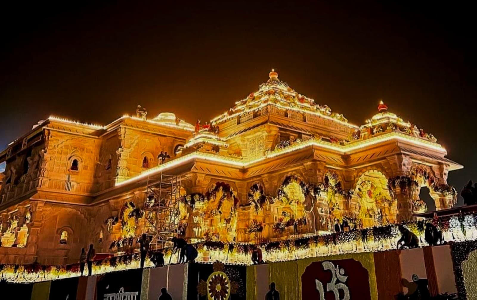 राम के जरिये लोक में बहती सहज धारा