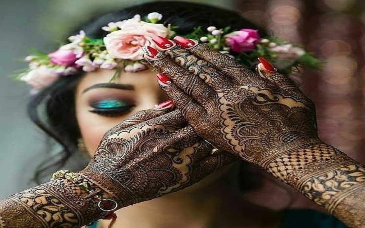 Best Mehndi Designs:अपने वेडिंग सीजन को बनाएं खास,दुल्हन और उसकी सहेलियों के  लिए देखें खूबसूरत मेंहदी डिजाइन