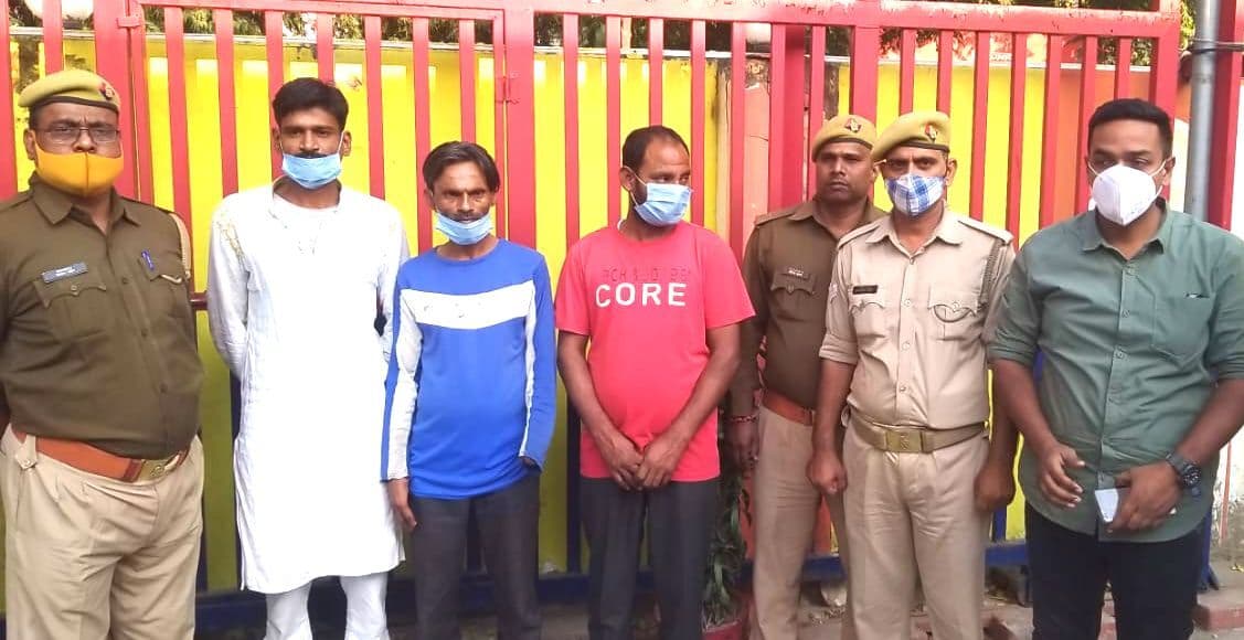 नशा करने से रोका तो बम फेंककर डराया, RSS शाखा संचालक पर हमले में तीन की गिरफ्तारी