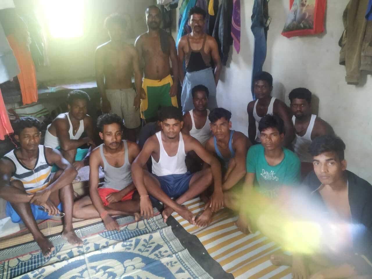 Coronavirus Outbreak: देश के विभिन्न हिस्सों में फंसे गुमला के मजदूर, मदद के लिए मिशन बदलाव ने बनाया चेन