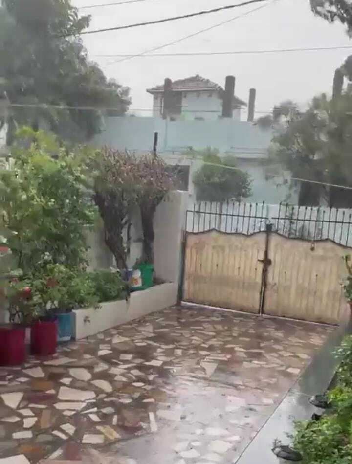 बिहार में मौसम ने मारी पलटी, दिनभर धूप के बाद इन जिलों में बारिश शुरू, IMD का अलर्ट जारी