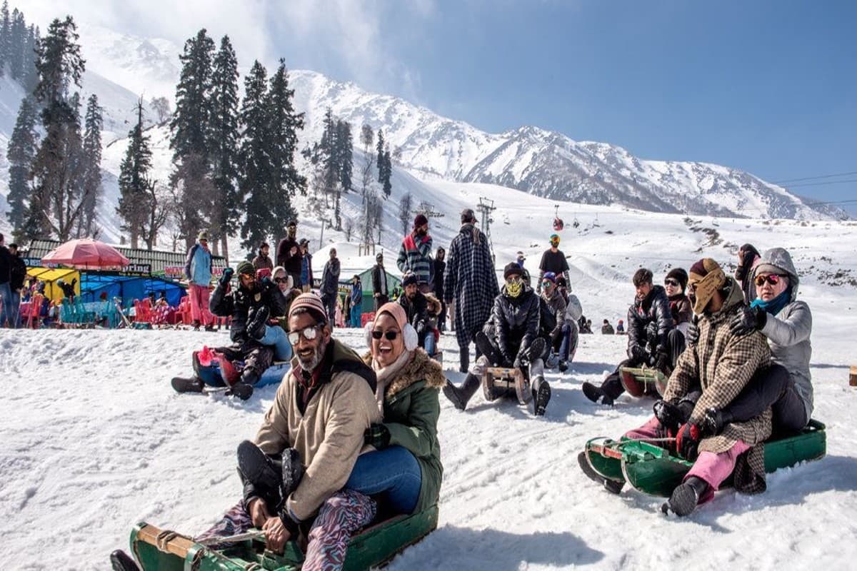 सर्दियों में कम बजट में घूमने के लिए भारत की 5 टॉप जगहें
