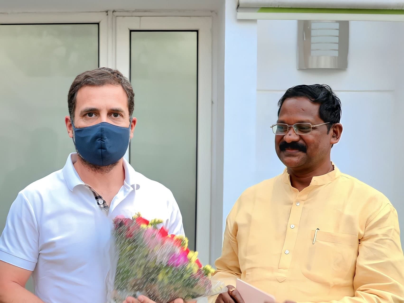 छत्तीसगढ़ के पूर्व मंत्री अमरजीत भगत के घर सुबह-सुबह पहुंची इनकम टैक्स की टीम, खंगाल रही है दस्तावेज