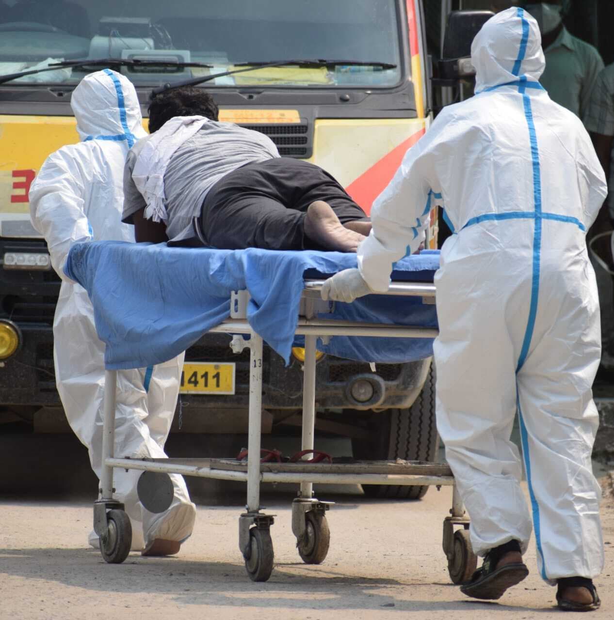 पटना में खतरनाक स्थिति में Corona, ICU फुल और हर दूसरे मरीज़ को लगा Oxygen