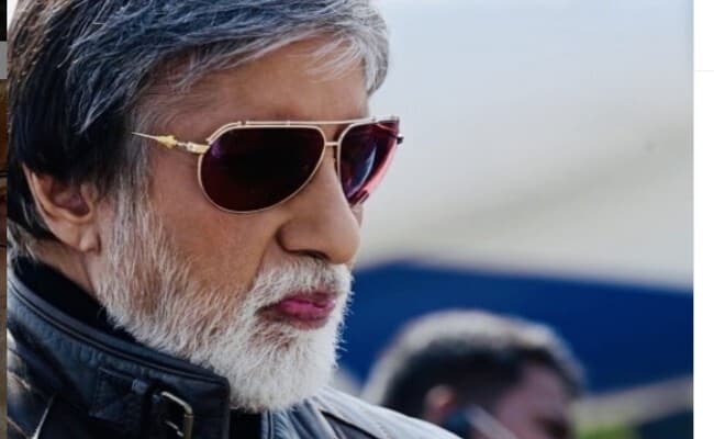 क्यों खुद की तुलना वेस्ट इंडीज के खिलाड़ी से कर रहे हैं अमिताभ बच्चन, आंखों की सर्जरी के बाद कही ये बात
