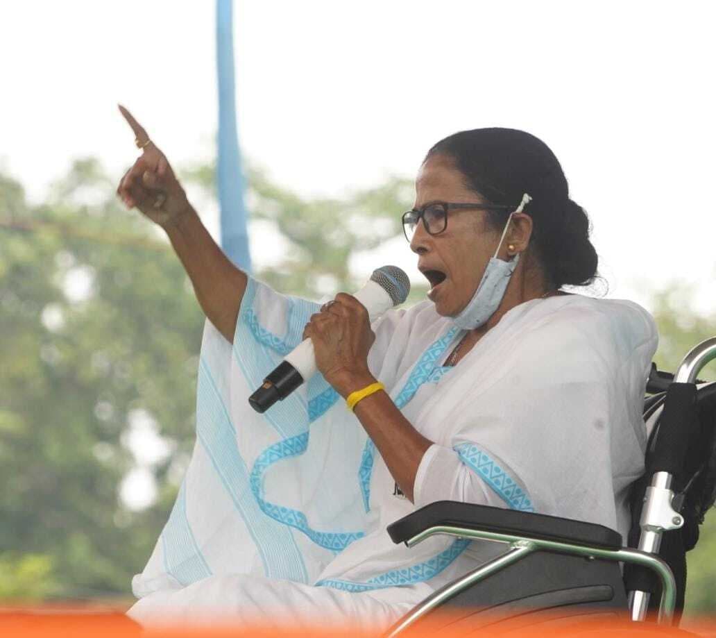 WB Chunav 2021: 'सेंट्रल फोर्स करे राजधर्म का पालन, FIR होने पर सरकार नहीं देगी साथ'- चुनावी संग्राम के बीच ममता बनर्जी की अपील