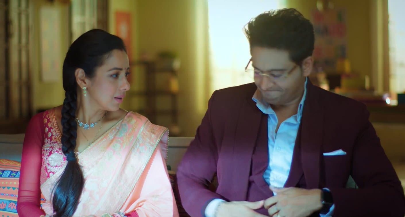 Anupama Spoiler Alert: छोटी अनु को गोद लेना चाहता है अनुज, अनुपमा के मन में है उलझन