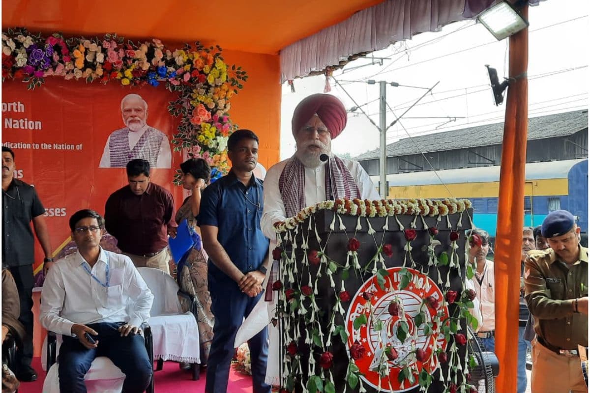 पश्चिम बंगाल : पानागढ़ रेलवे स्टेशन पर प्रधानमंत्री के वर्चुअल कार्यक्रम का हुआ सीधा प्रसारण