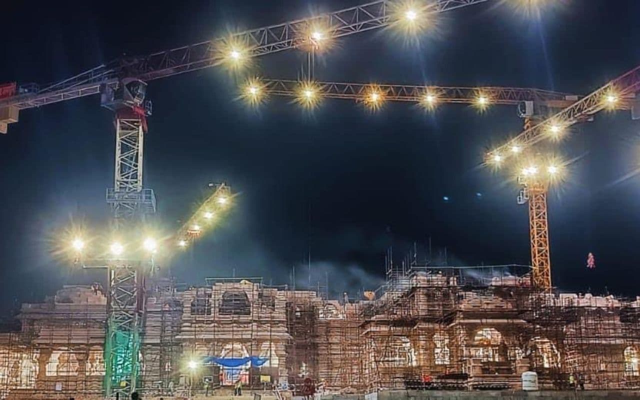 Ram Mandir: अयोध्या की दीवारें टेराकोटा फाइन क्ले म्यूरल से सजेंगी, रामायण के प्रसंगों का होगा चित्रण