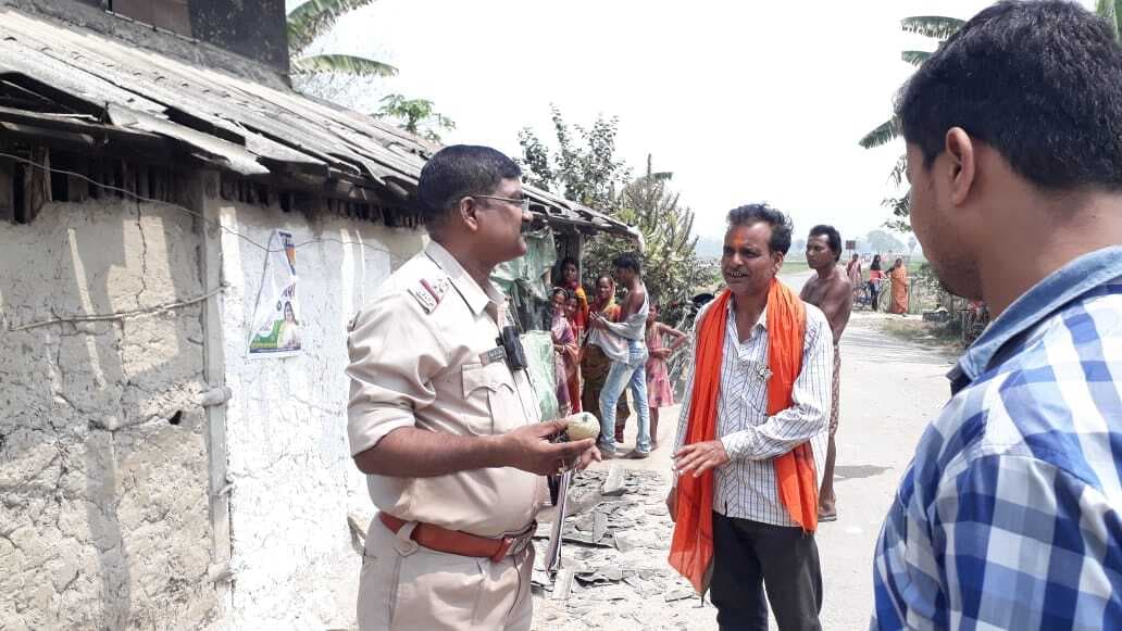 नंदीग्राम सीट से लेफ्ट कैंडिडेट मीनाक्षी मुखर्जी पर ‘हमला’, TMC नेता की गाड़ी तोड़ी, BJP कार्यकर्ता के घर पर बमबाजी