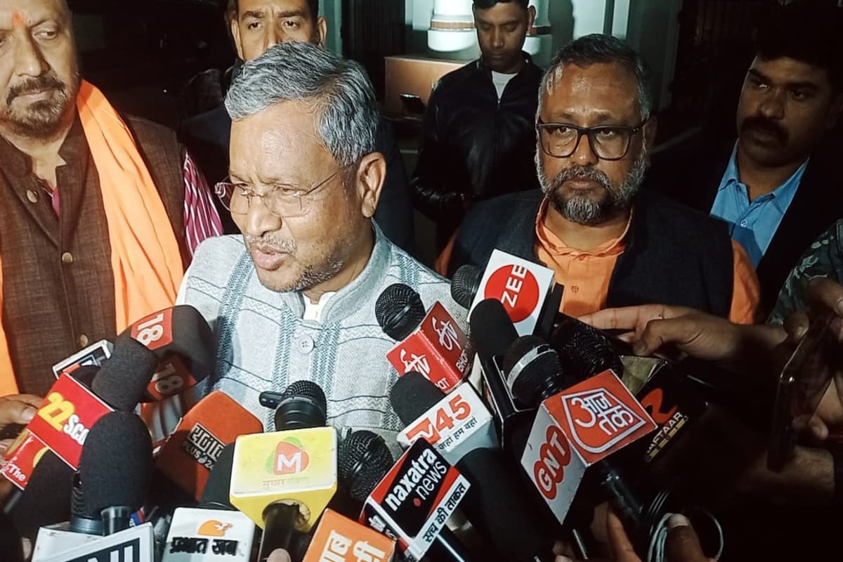 झारखंड: लालू यादव की राह पर सीएम हेमंत सोरेन, राज्यपाल सीपी राधाकृष्णन से मुलाकात के बाद बोले बाबूलाल मरांडी
