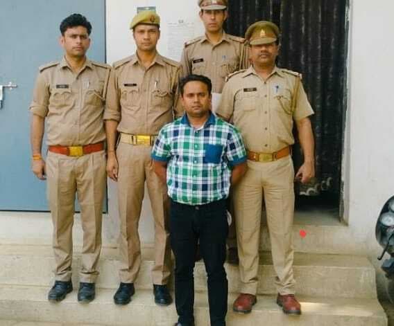 Bareilly: फ्री रिचार्ज के चक्कर में आपको भी पड़ सकता है पछताना, 200 करोड़ रुपये की साइबर ठगी का खुलासा