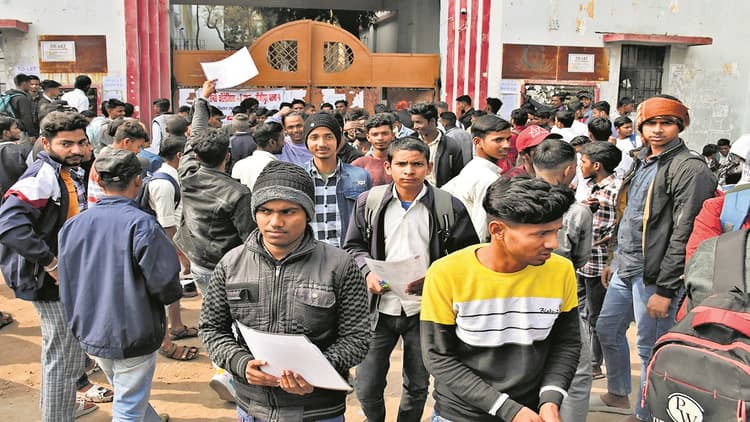 बिहार बोर्ड इंटर में नामांकन के लिए थर्ड मेरिट लिस्ट जारी, जानें चयनित विद्यार्थियों को क्या करना जरूरी…