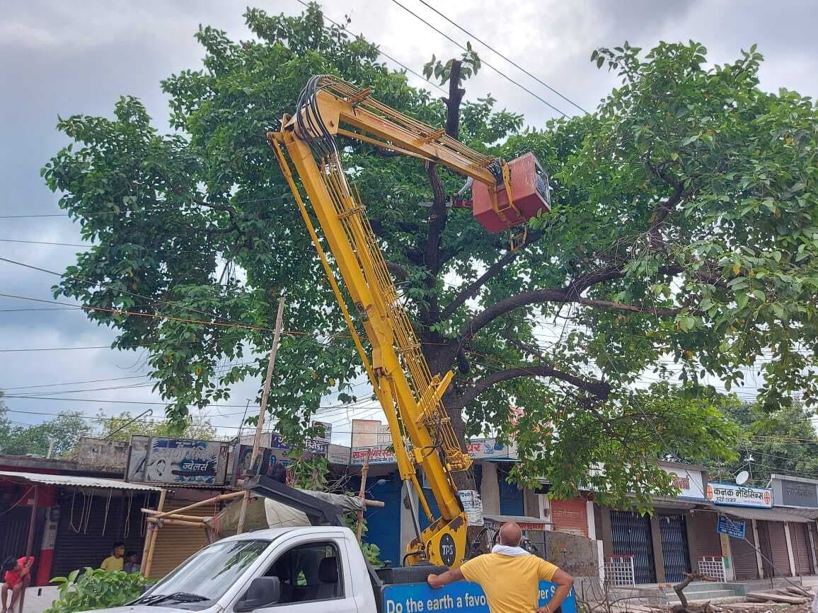 बिहार में Cyclone Yaas बरपा गया कहर, राजधानी पटना से तीन लाख की आबादी का टूटा संपर्क