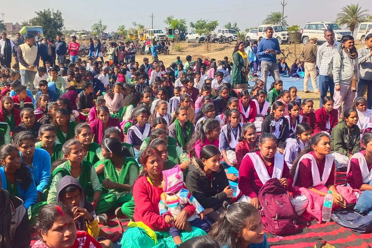 देवघर : प्रकृति की सुरक्षा और पर्यटन को बढ़ावा देने नौखिल बांध पहुंचा प्रशासन