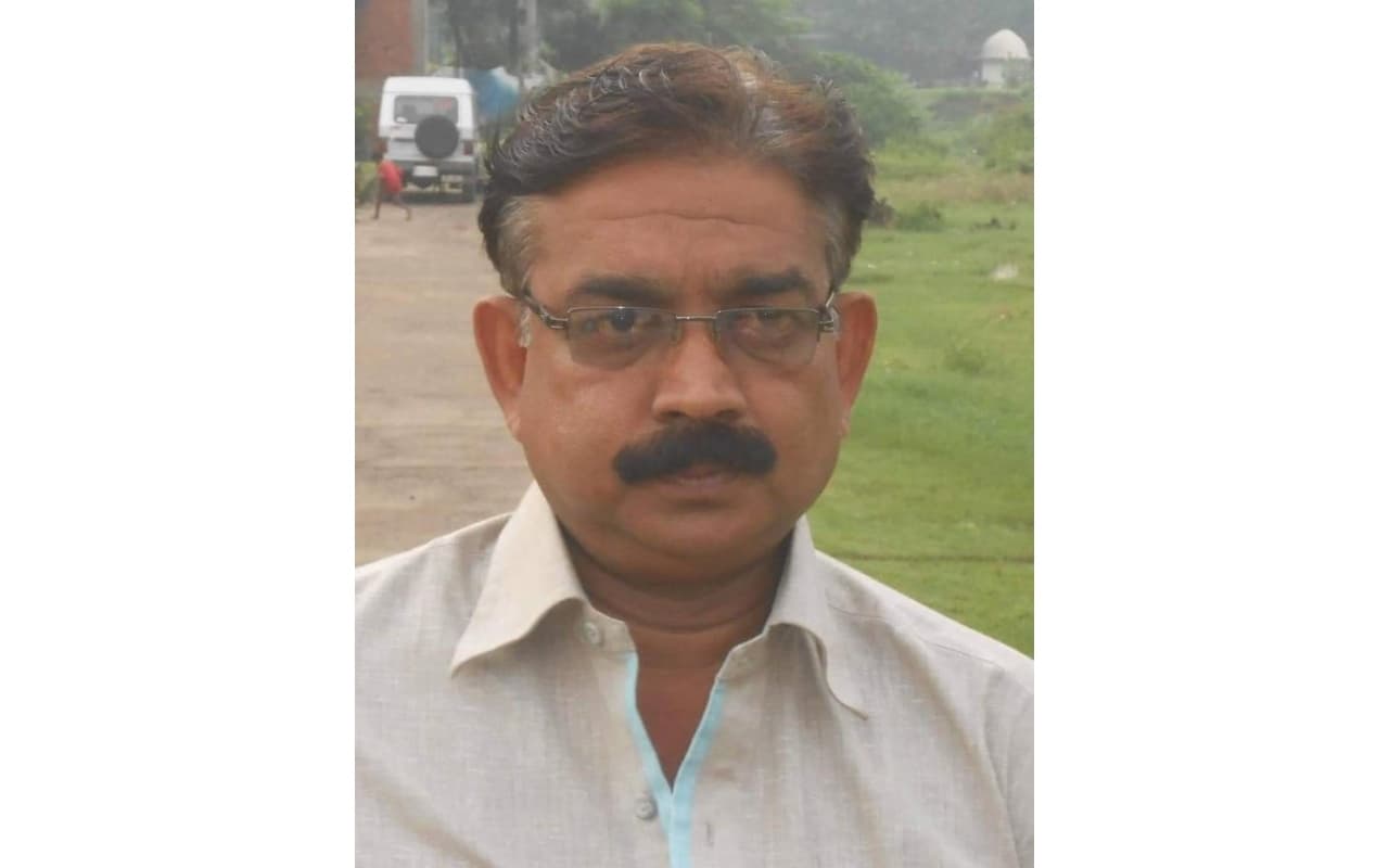 बोकारो: वरिष्ठ पत्रकार राजू नंदन की हृदयगति रुकने से मौत, बेटी की पढ़ाई की जिम्मेदारी निभायेगा ये संस्था