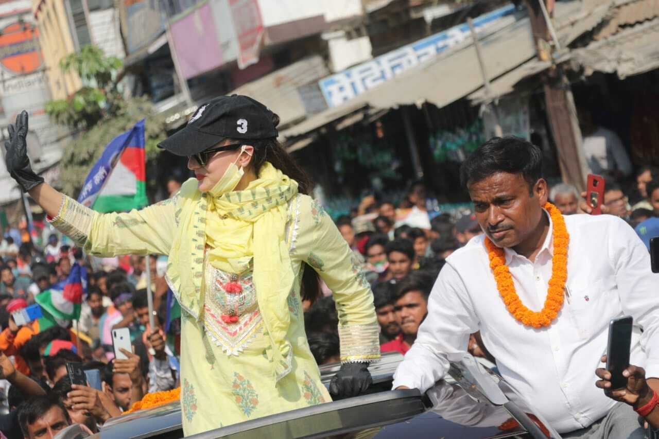 Bihar Election 2020: चिराग पासवान की पार्टी का बॉलीवुड कनेक्शन, LJP के लिए अमीषा पटेल ने मांगा वोट