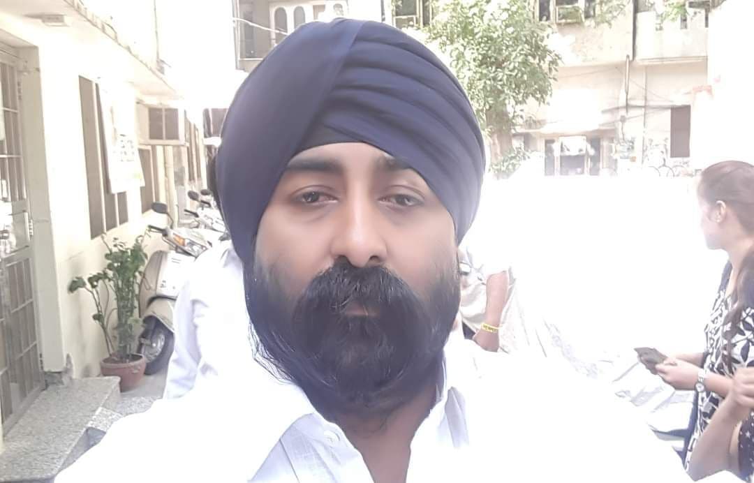 Lucknow News: लखनऊ में रेस्टोरेंट मालिक पर ताबड़तोड़ फायरिंग, गंभीर हालत में अस्पताल में भर्ती