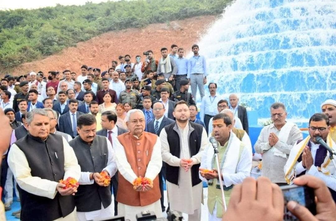 गंगाजल आपूर्ति योजना के पूरे हुए एक साल, अनूठी परिकल्पना की सफलता पर मंत्री संजय झा ने कही ये बात