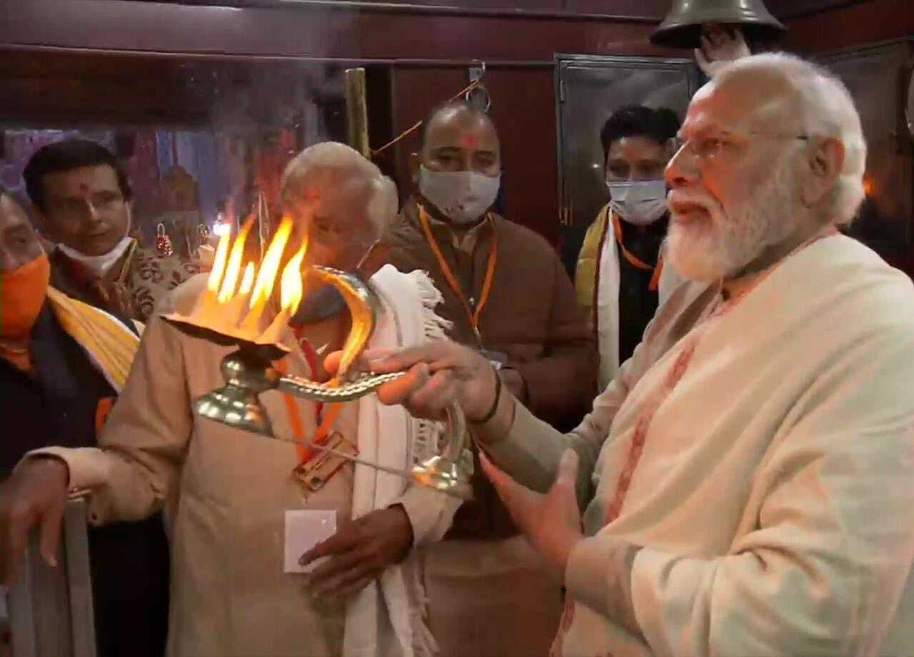 काल भैरव के दरबार में पीएम मोदी की हाजिरी, महादेव से काशी विश्वनाथ धाम के लोकार्पण की मांगी अनुमति