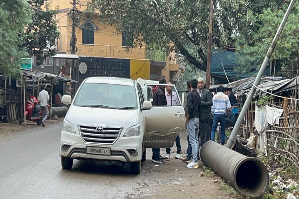 झारखंड: 1000 करोड़ के अवैध खनन मामले में पंकज मिश्रा समेत तीन के साहिबगंज आवास पर सीबीआई की रेड