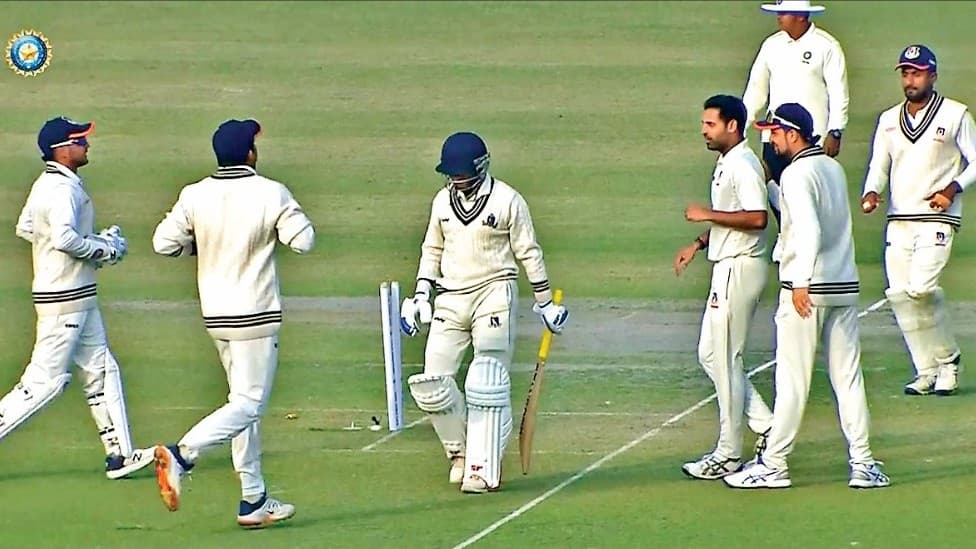 Ranji Trophy: झारखंड ने पहली पारी में बनाये 403 रन