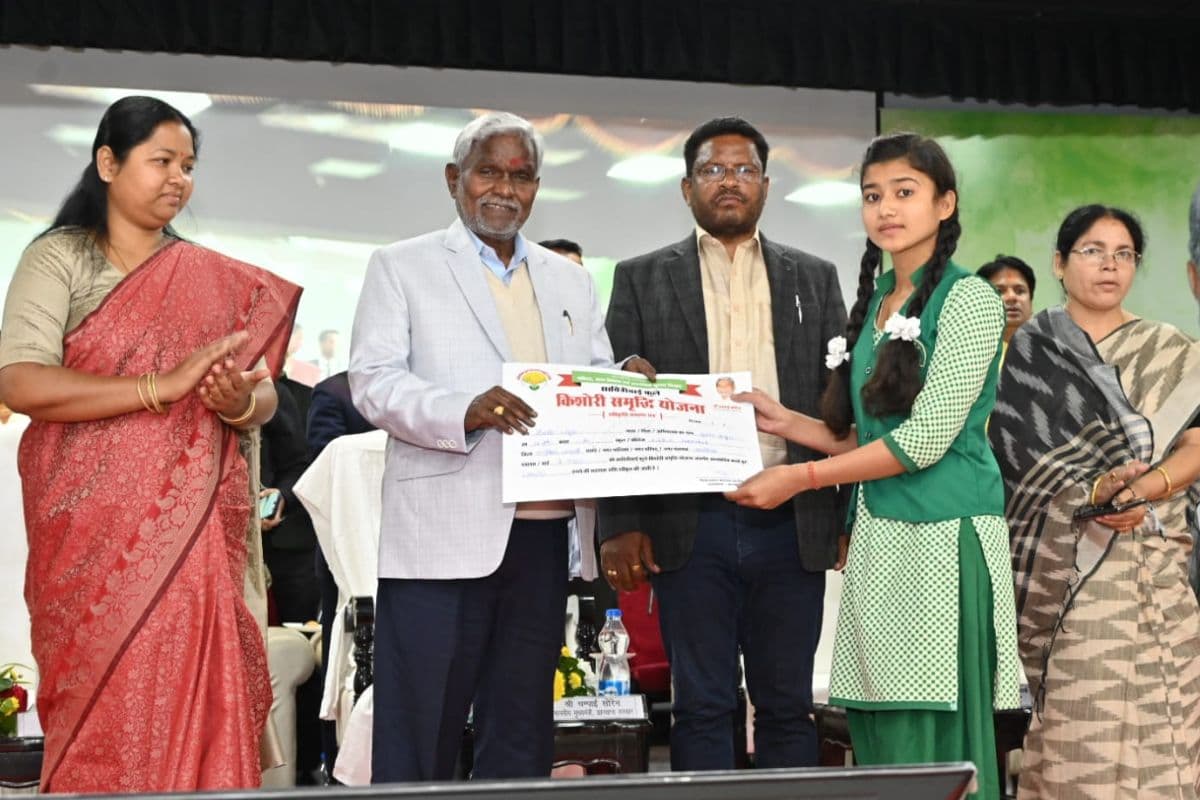 झारखंड: सीएम चंपाई सोरेन ने सरायकेला को 334 करोड़ का दिया तोहफा, बीजेपी पर साधा निशाना