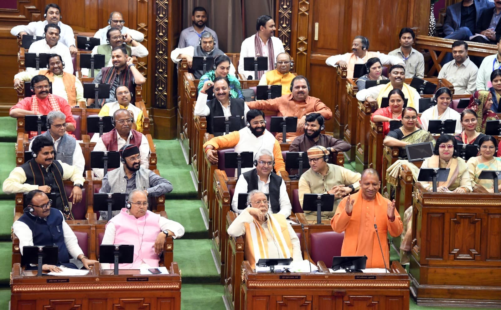 UP Budget Session 2023: महिला राज्यपाल का सम्मान नहीं करती सपा, आधी आबादी का कैसे करेगी सम्मान, सीएम योगी