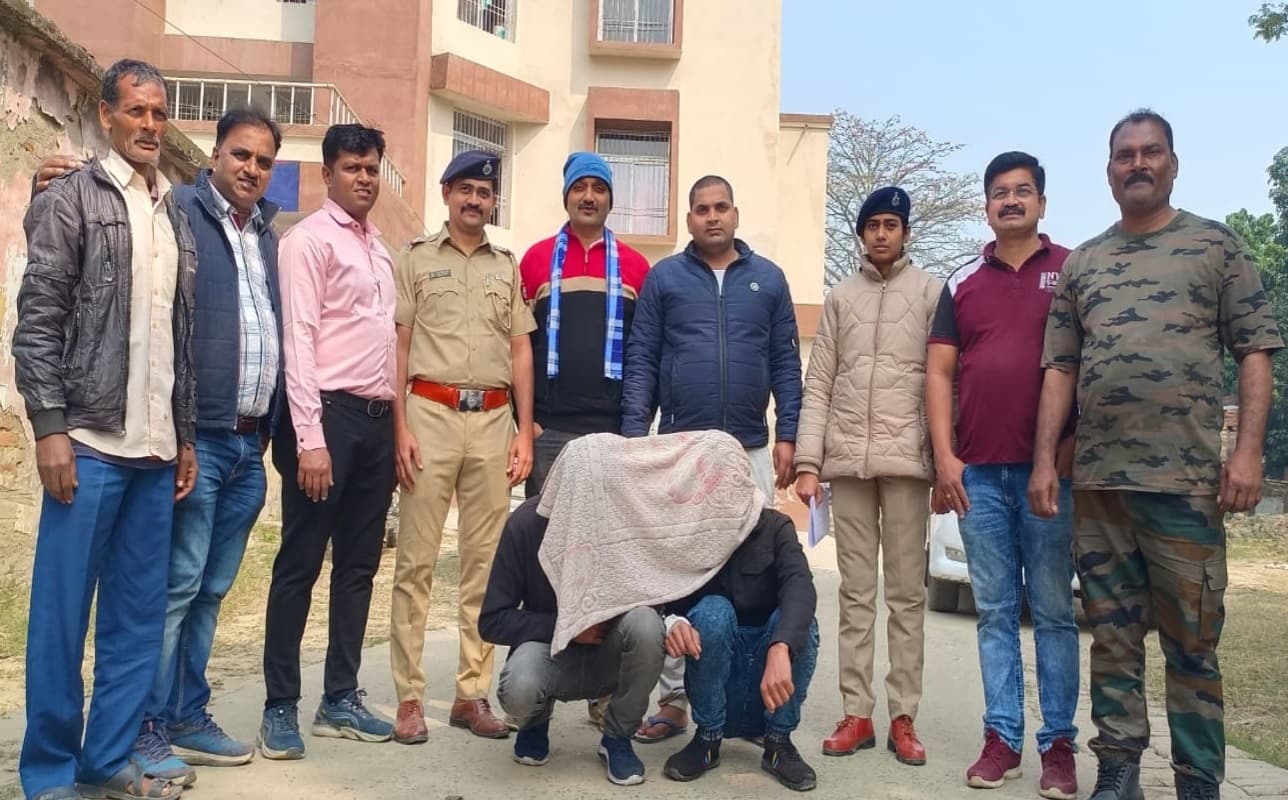 मुंबई में ढाई करोड़ के जेवरात चुराकर बिहार भाग आए दो युवक, गिरफ्तार करने पहुंची महाराष्ट्र पुलिस