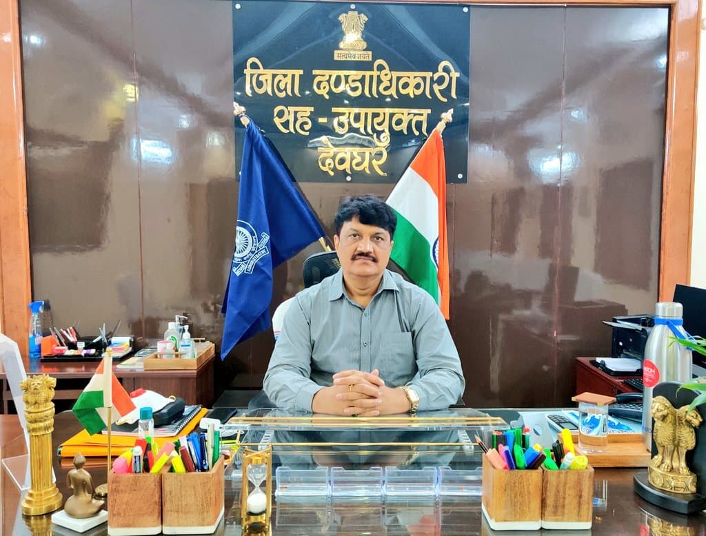 रामगढ़ व देवघर डीसी को विधानसभा कमेटी ने किया शो-काॅज, नहीं हो रहे हैं उपस्थित