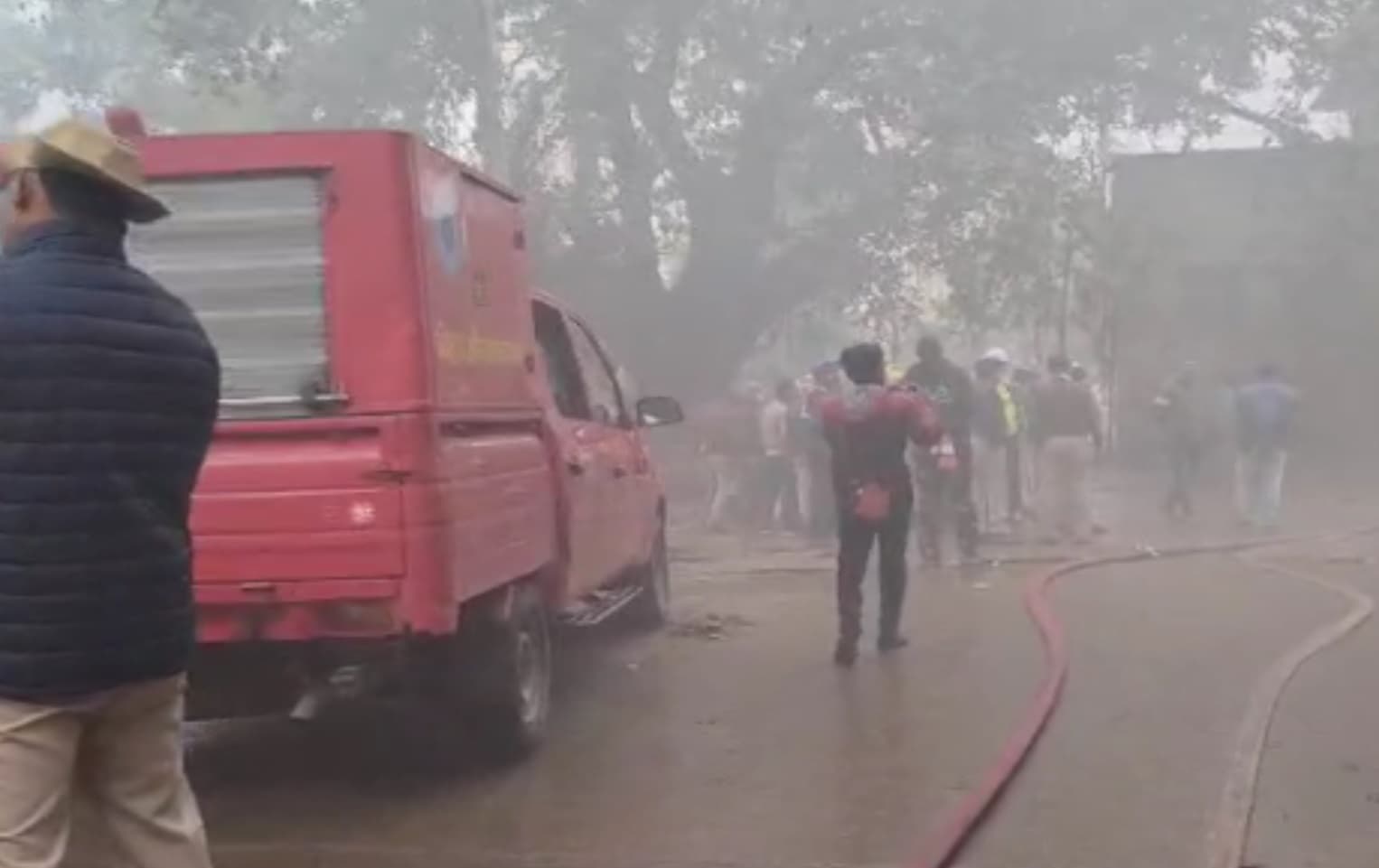 बिहार के सबसे बड़े अस्पताल PMCH में लगी आग, मची अफरा-तफरी, मौके पर पहुंची फायर ब्रिगेड की टीम