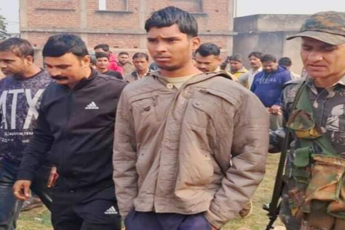 झारखंड: धनबाद में पुत्र ने पिता को कुल्हाड़ी से काट डाला, पुलिस ने आरोपी पुत्र को किया अरेस्ट