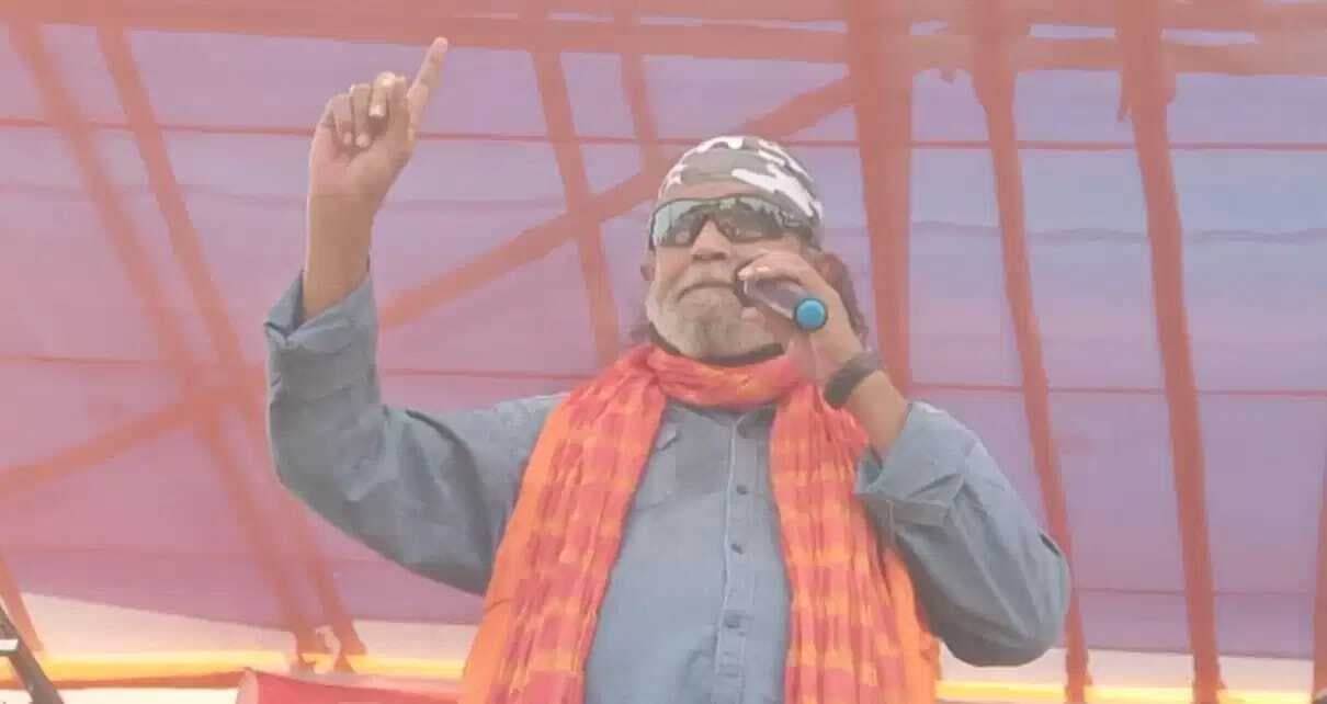 WB Chunav 2021: रायगंज में रोड शो के दौरान मिथुन चक्रवर्ती की तबीयत बिगड़ी, कोलकाता लाया गया