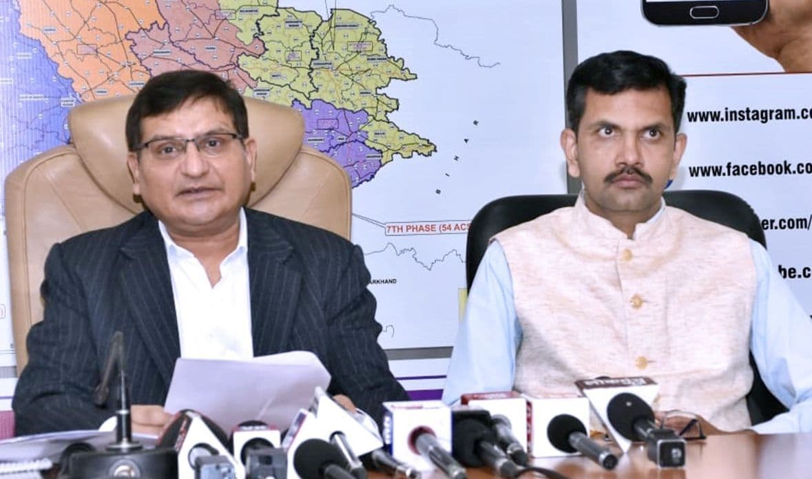 UP Chunav 2022 के अंतिम चरण में 54 सीटों पर सोमवार को मतदान, कई बड़े चेहरे भी चुनावी मैदान में डटे