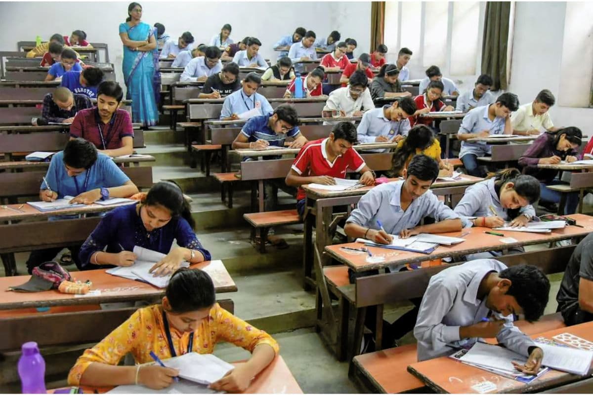 माध्यमिक परीक्षार्थियों को 22 से मिलेगा एडमिट कार्ड, प्रश्नपत्र लीक होने से रोकने के लिए बोर्ड ने की व्यवस्था
